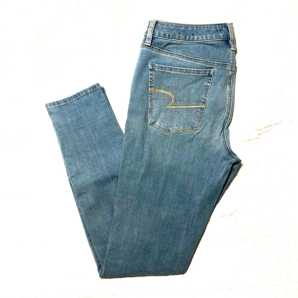 HP ⭐️ { American Eagle } Jeans